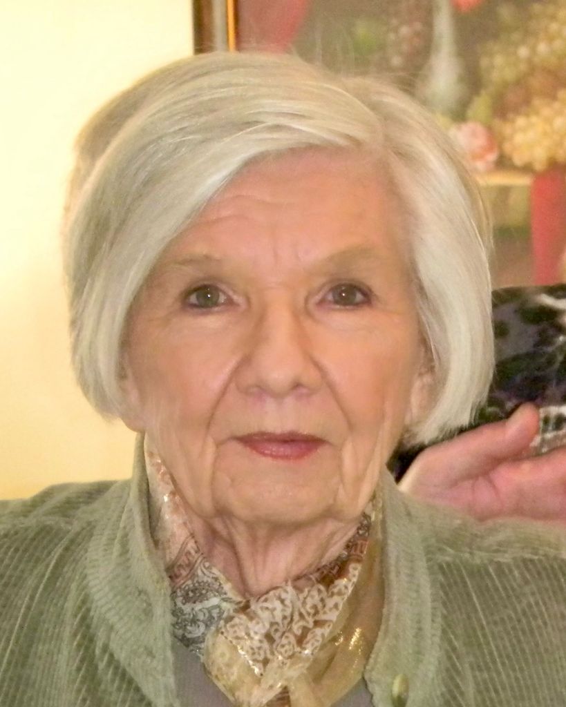 Elizabeth Paprzycki Profile Photo