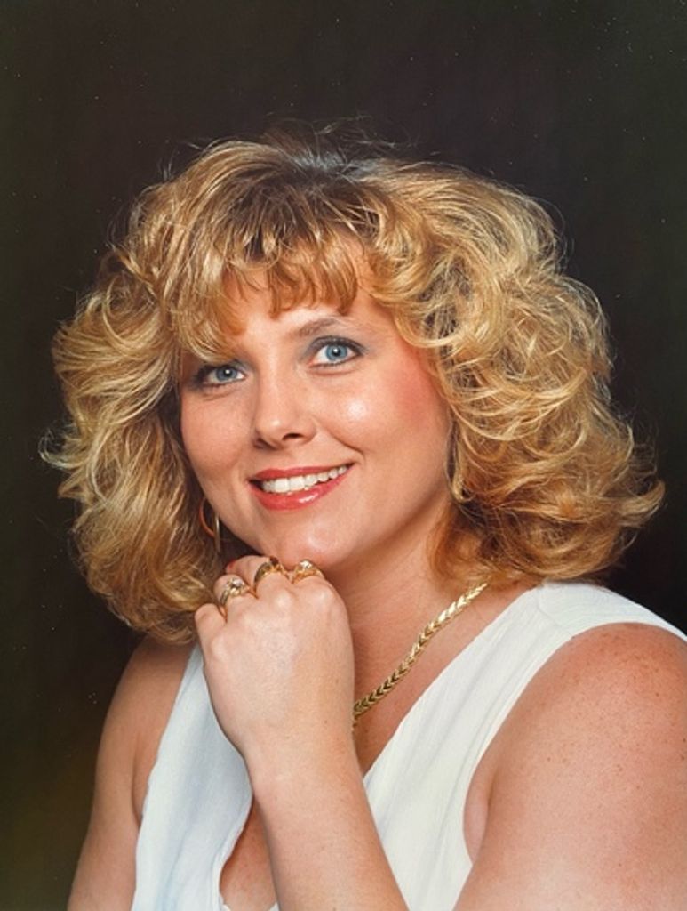 Linda Stone Campbell Profile Photo
