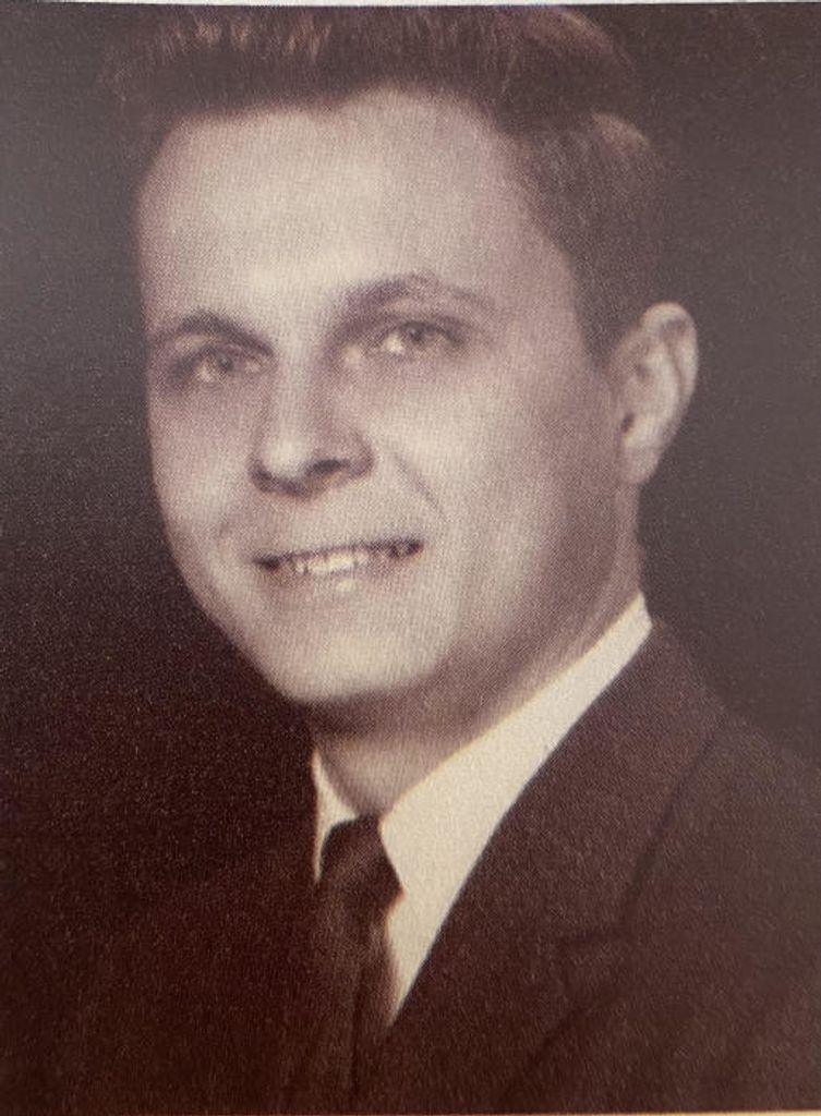 Bernard J. Trescavage Profile Photo