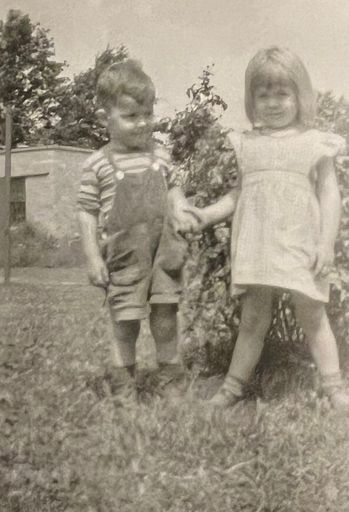 Margaret Jean Bloor photo gallery thumbnail 7 of 75