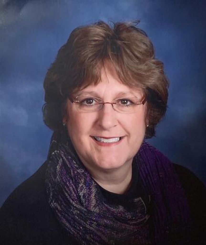 Erin Jo Gober Profile Photo