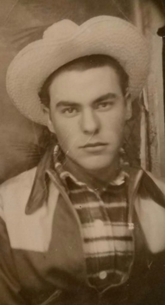 Roberto G. Garcia Profile Photo