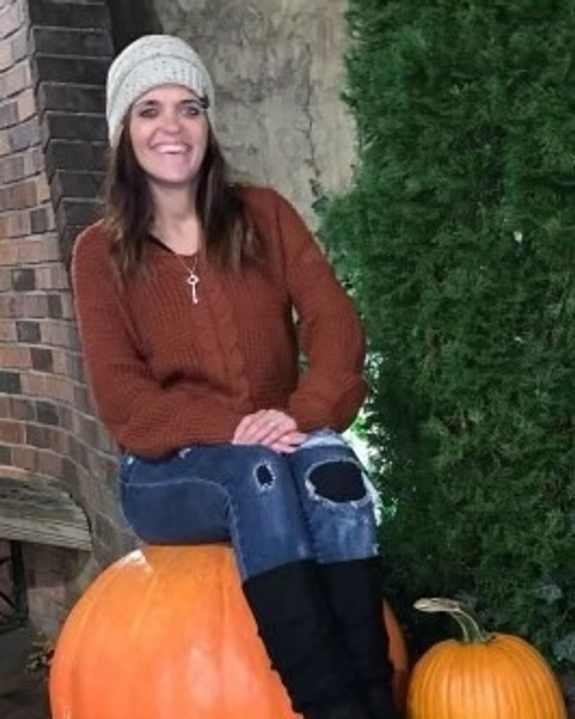 Ashley Nicole Bussey Profile Photo