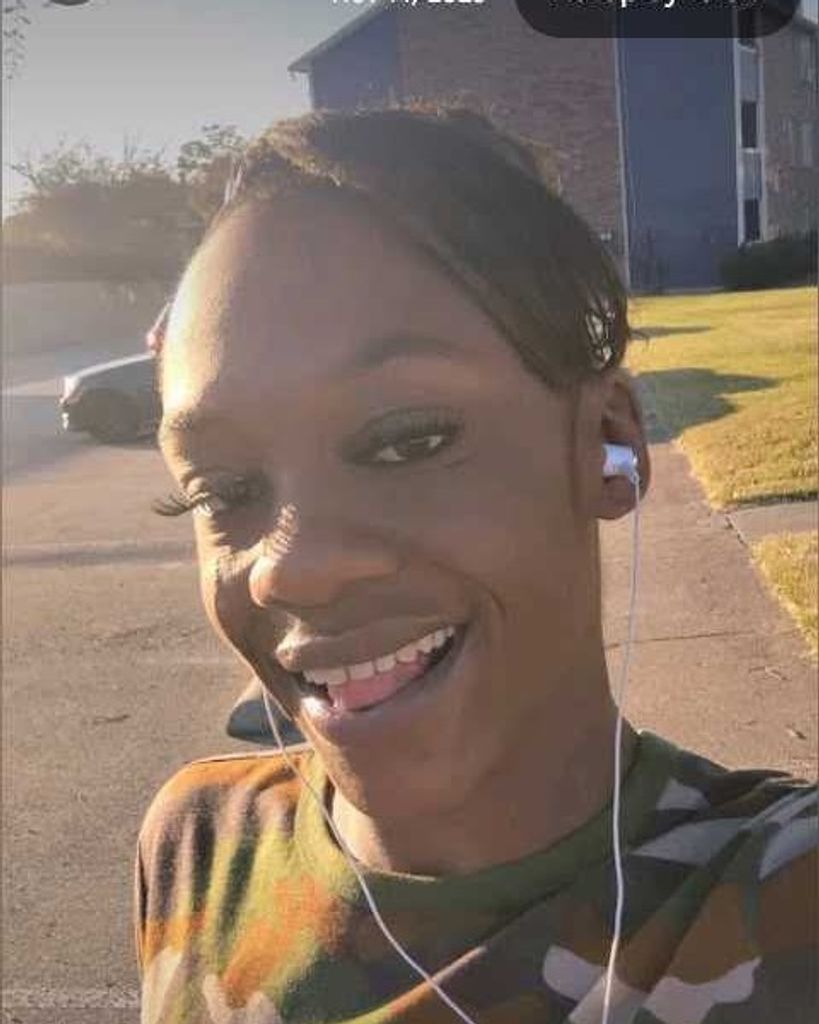 LOGAN JORDAN SARGENT WELLS Profile Photo