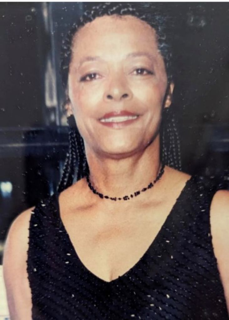 Eartha Teresa Denson-Davis Profile Photo