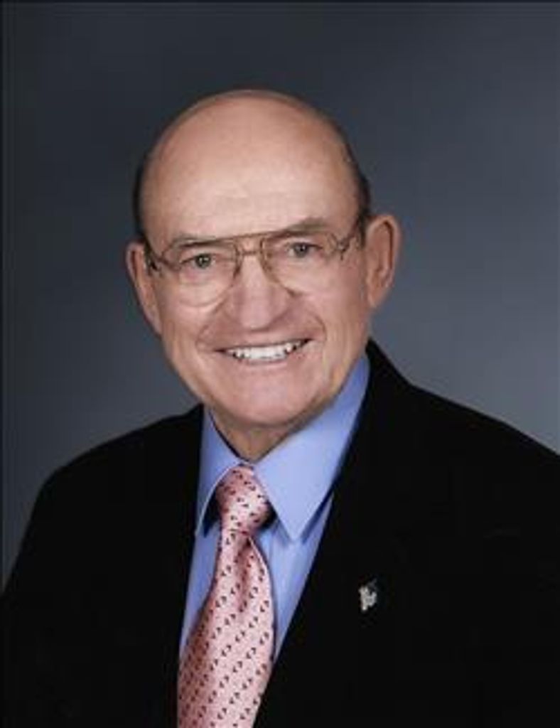 James Mackill