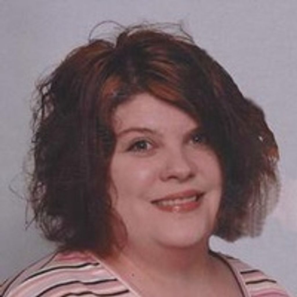 Tara  Lynn Bauer