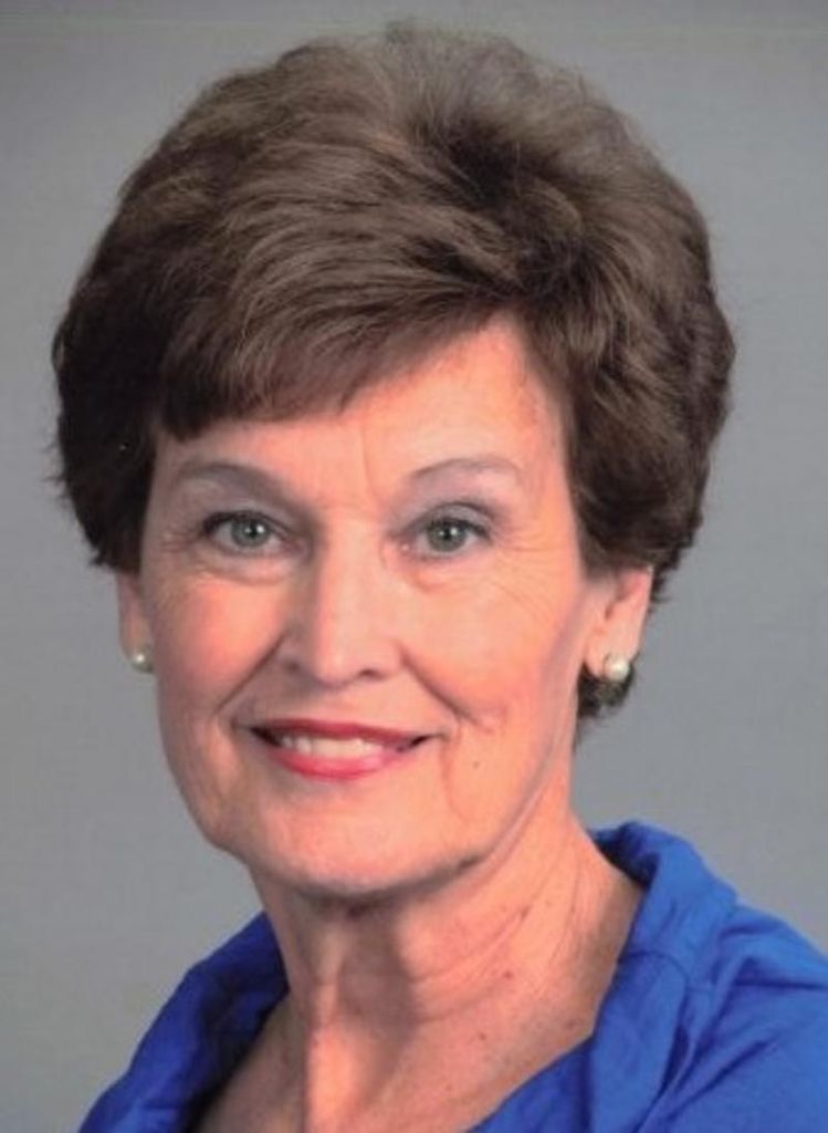 Maxine Hembree Profile Photo
