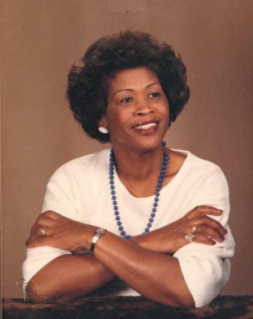 Lolita Beloyte (Williams)  O'Guinn Profile Photo