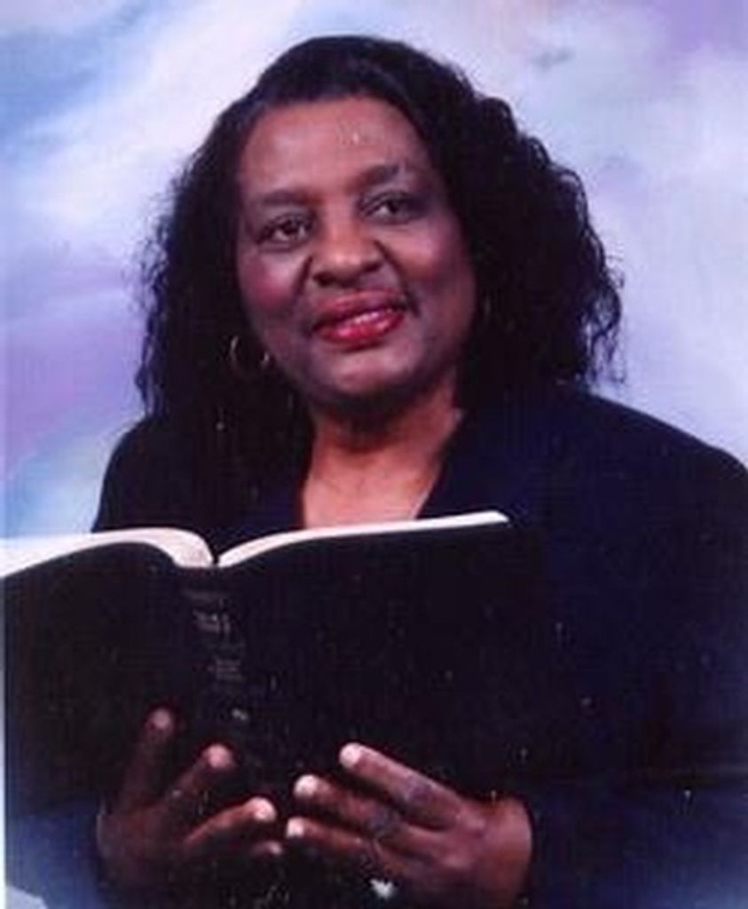 Carrie Noel Smith