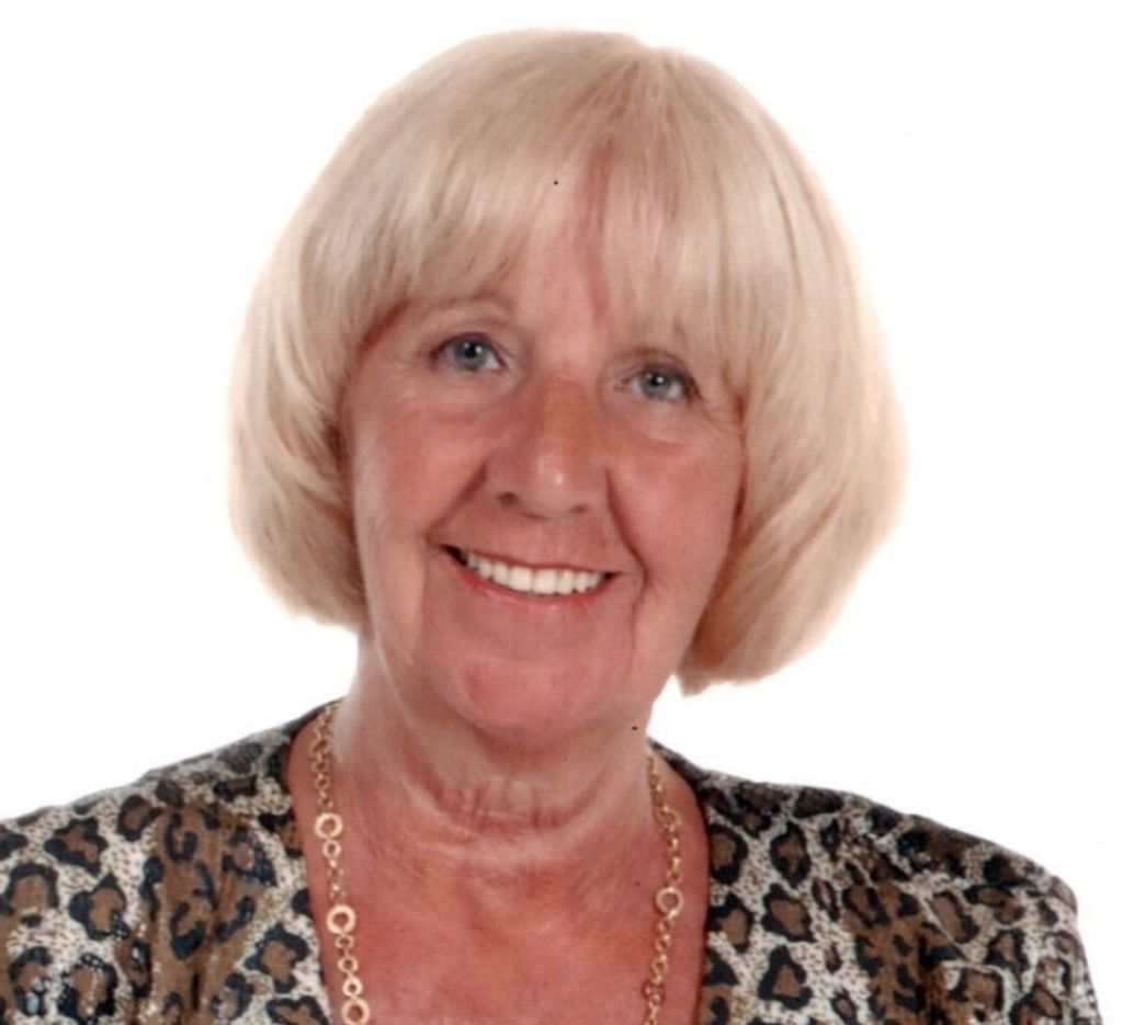 Irmgard Maria "Emmy" Knuuttila
