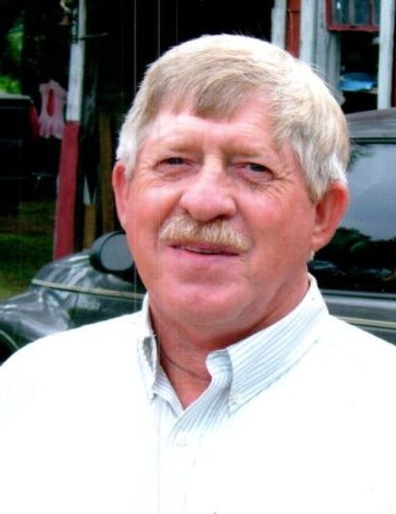Daniel Wilson Profile Photo