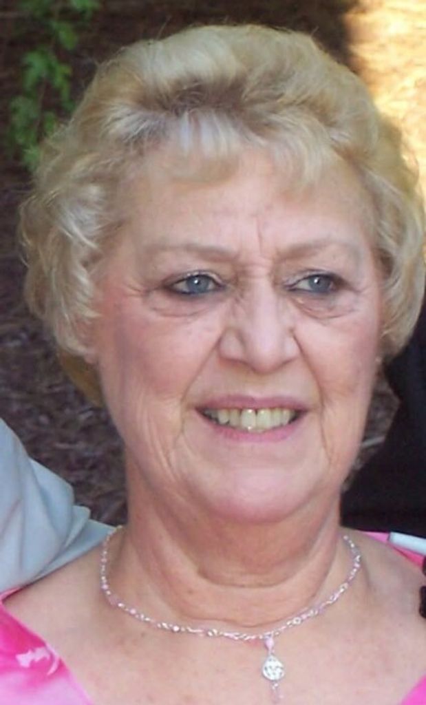 Lola K Farnsworth Profile Photo