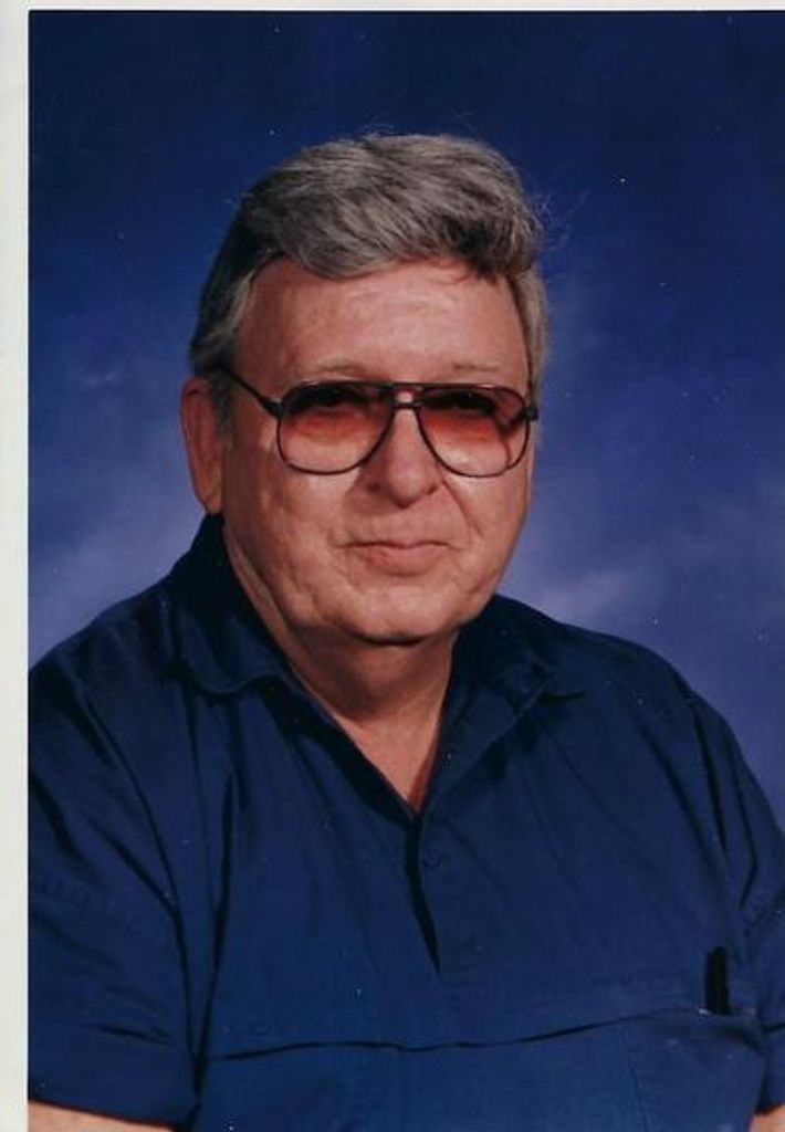 Kenneth Taylor Profile Photo