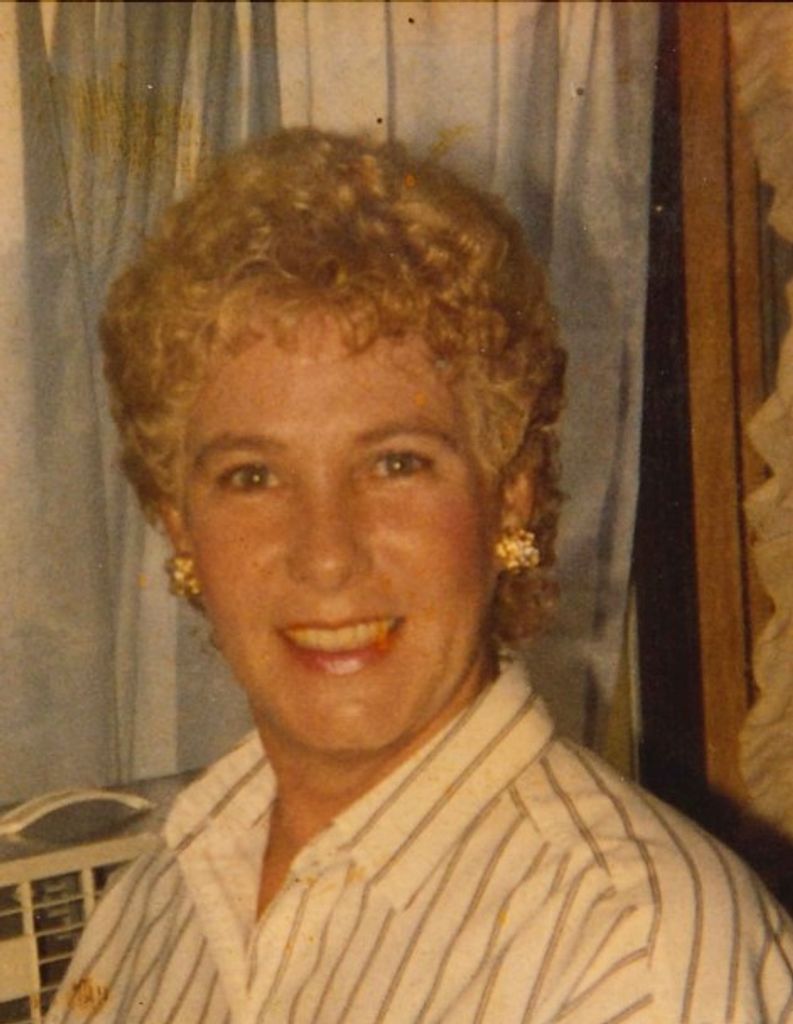 Catherine "Connie" Marie (Gilliam)  Combs