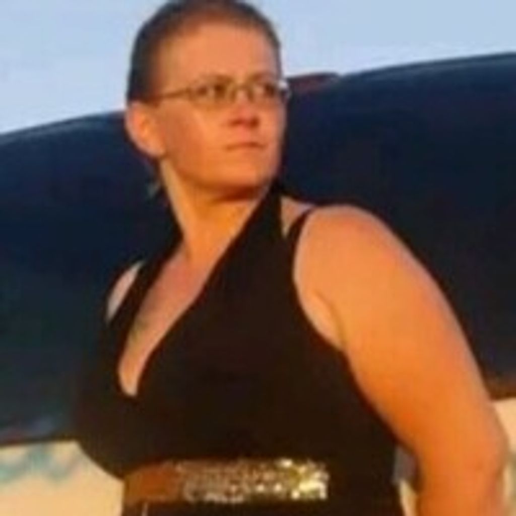 Amanda L. Green