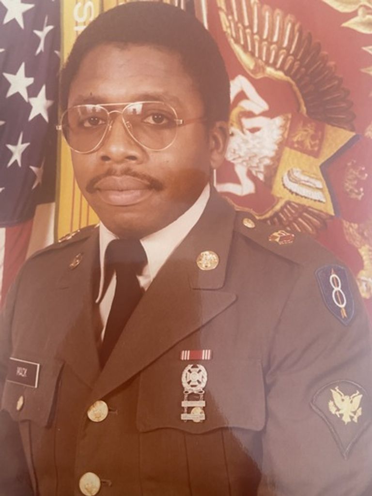Larry Mack Profile Photo