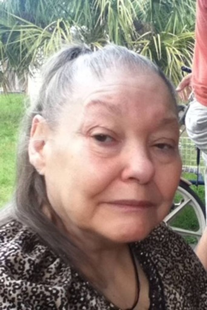 Carolyn Smith Profile Photo