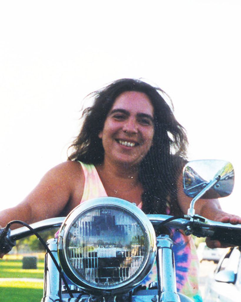 Lucinda Lea Canfield Profile Photo