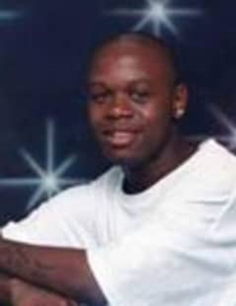 Derrick  Mitchell
