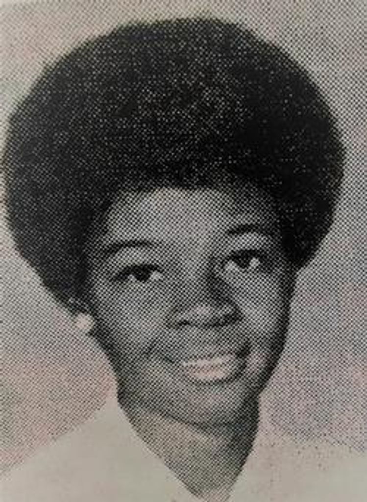 Pinkie Lee Davis Profile Photo
