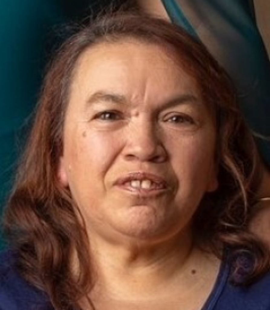 Jennifer "Gigi"  Nava