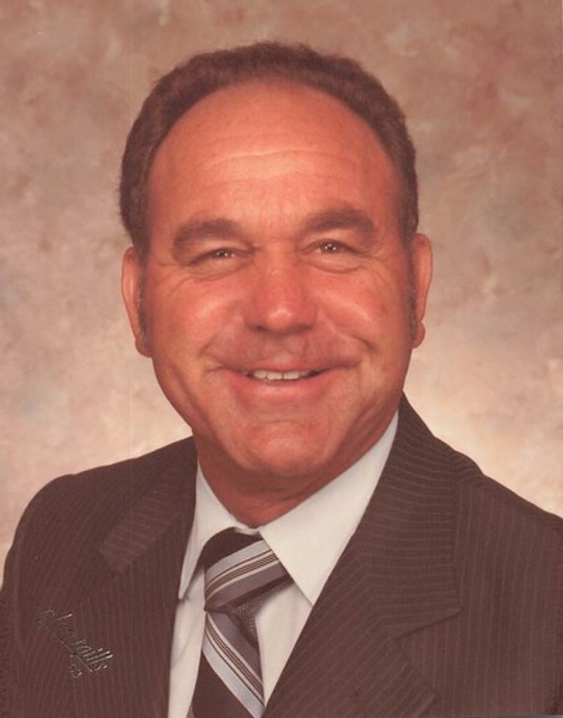 Weldon Glen Housewright Profile Photo