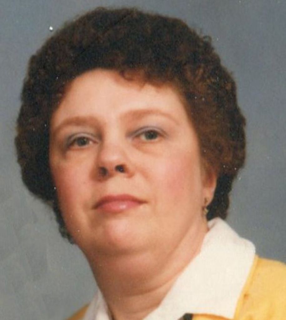 Carolyn  B Paschal