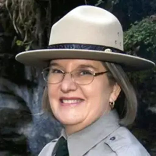 Cheryl Messenger Profile Photo
