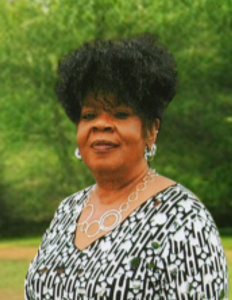 Gwendolyn "Gweny"  Tooles