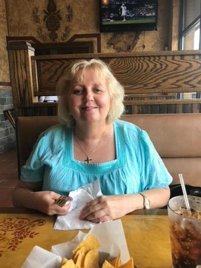 Betsy Lou Wiggins Profile Photo