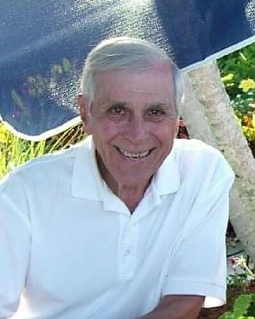 Richard Lynch Profile Photo