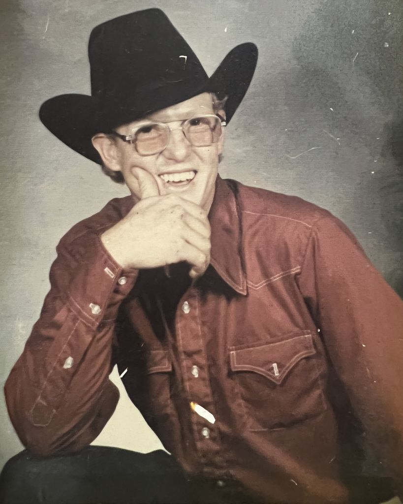 Gilbert Lee (Red) Sinor (Plainview) Profile Photo