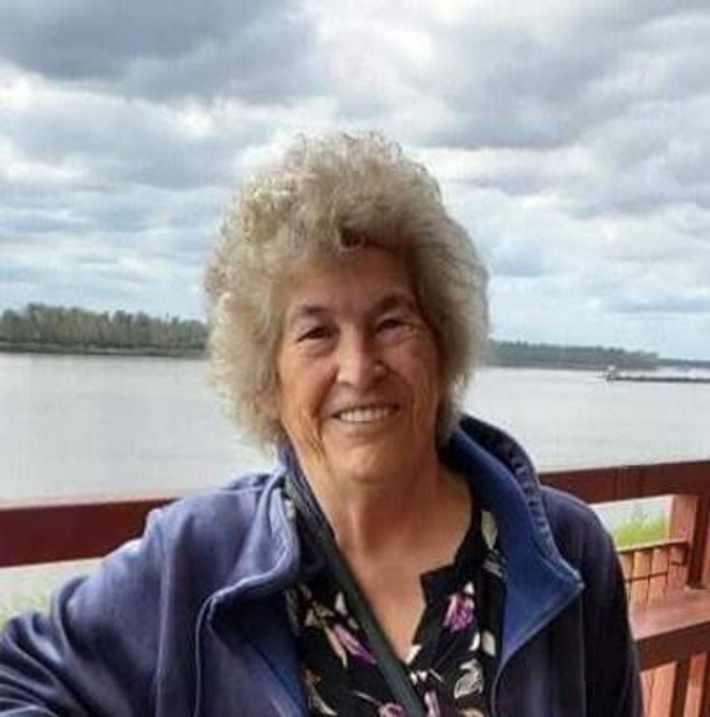 Georgie Lee Robinson Profile Photo