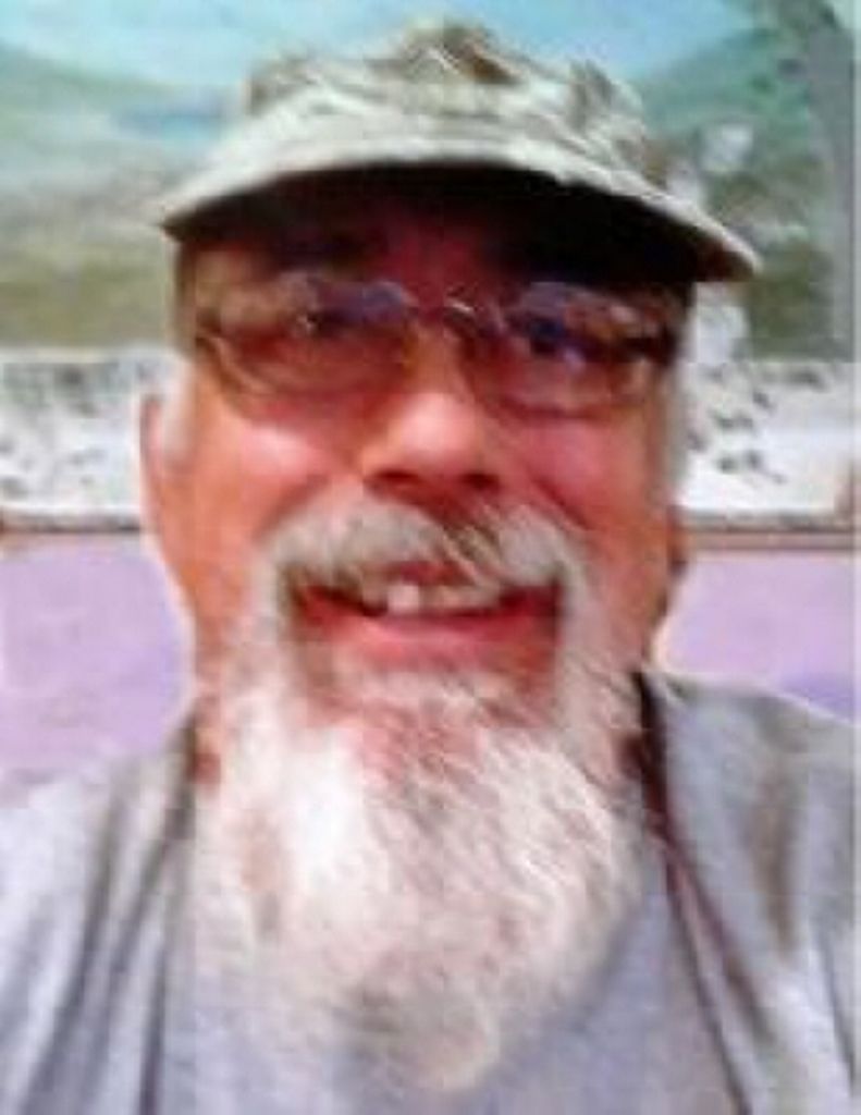 Daniel J Erb