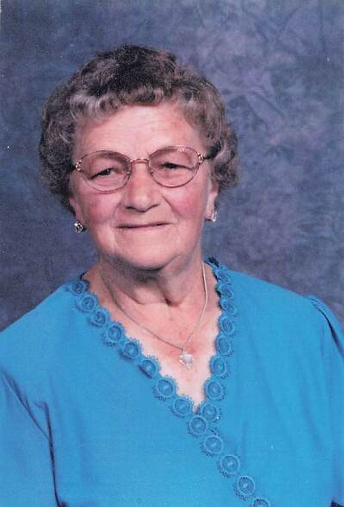 Eva Vetter Profile Photo