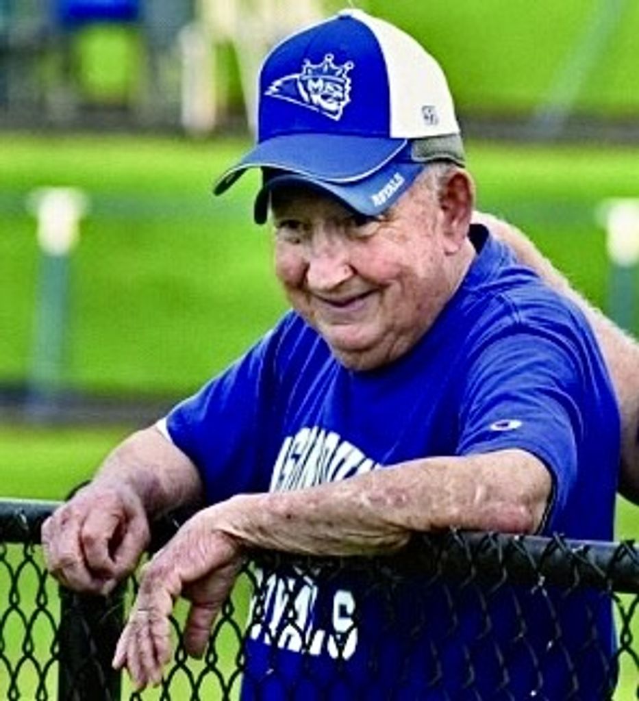 Thomas "Tom"  Elden Duncan