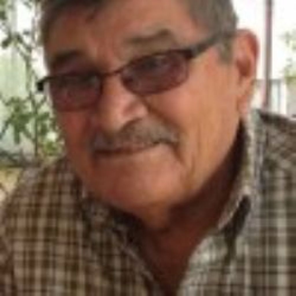 Robert Hernandez