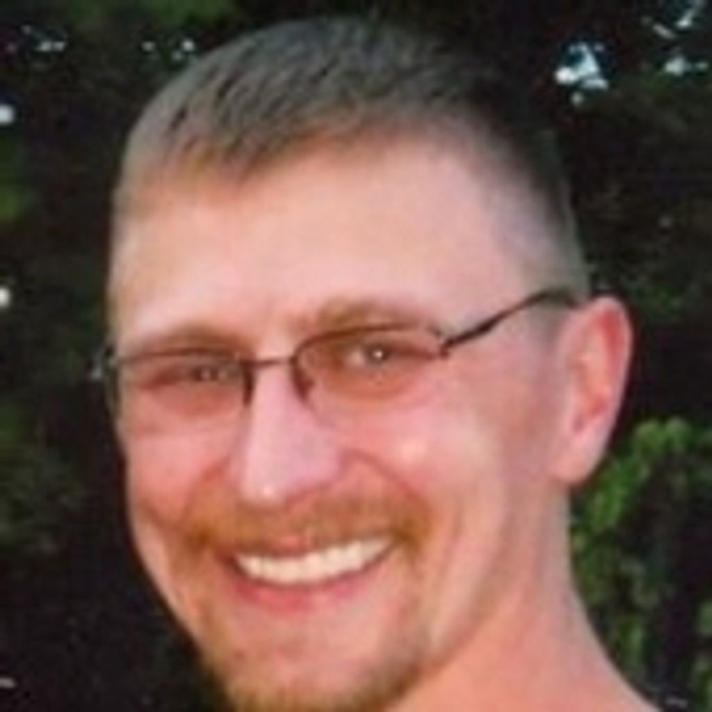 Adam Lindsey
