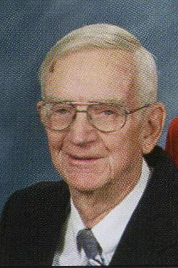 Robert J. "Bob" Holdgreve Profile Photo