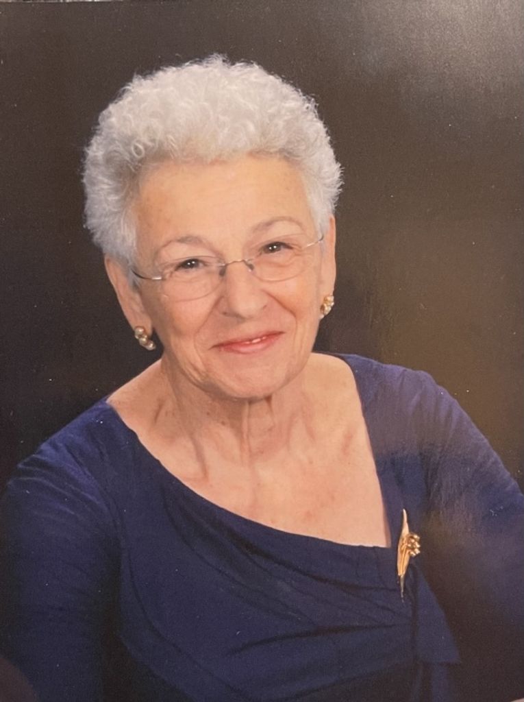 Eileen Anna (Kuckartz)  Wallace Profile Photo