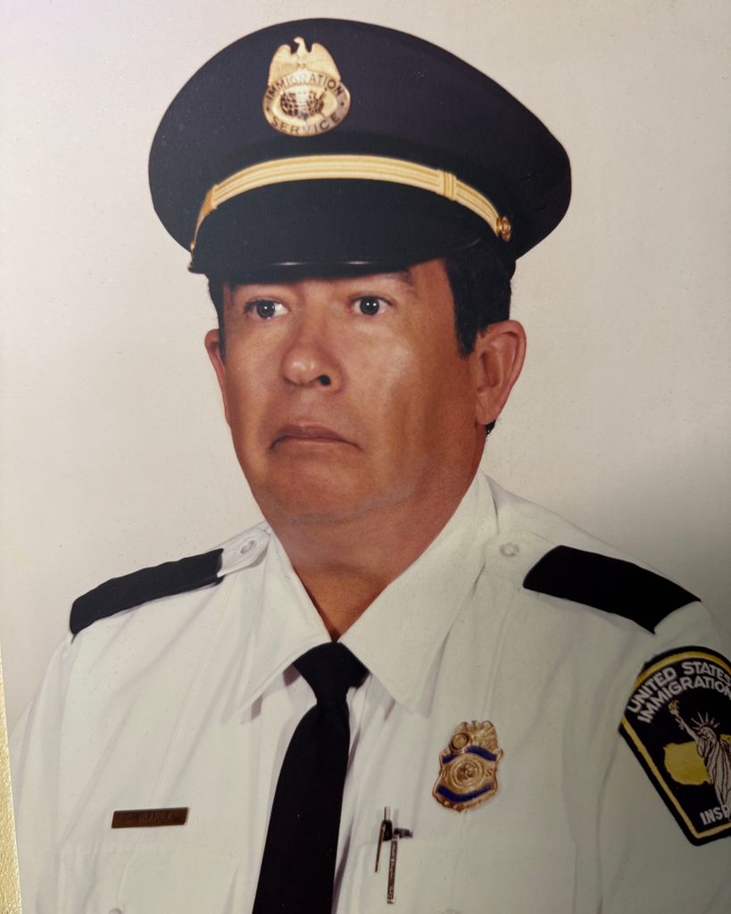 Carlos E. Ibarra