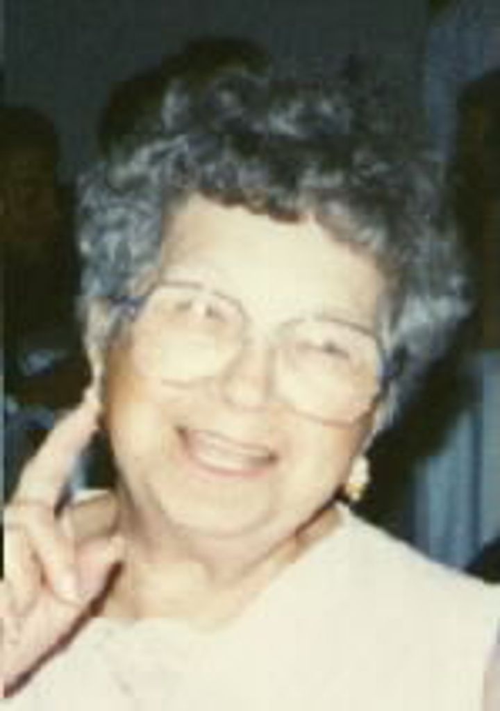 Julia Theresa Profile Photo