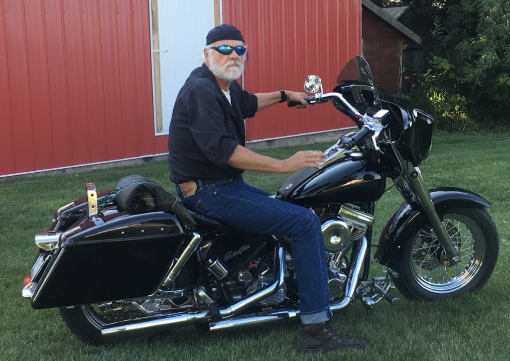 Roger Lee Carlson Profile Photo