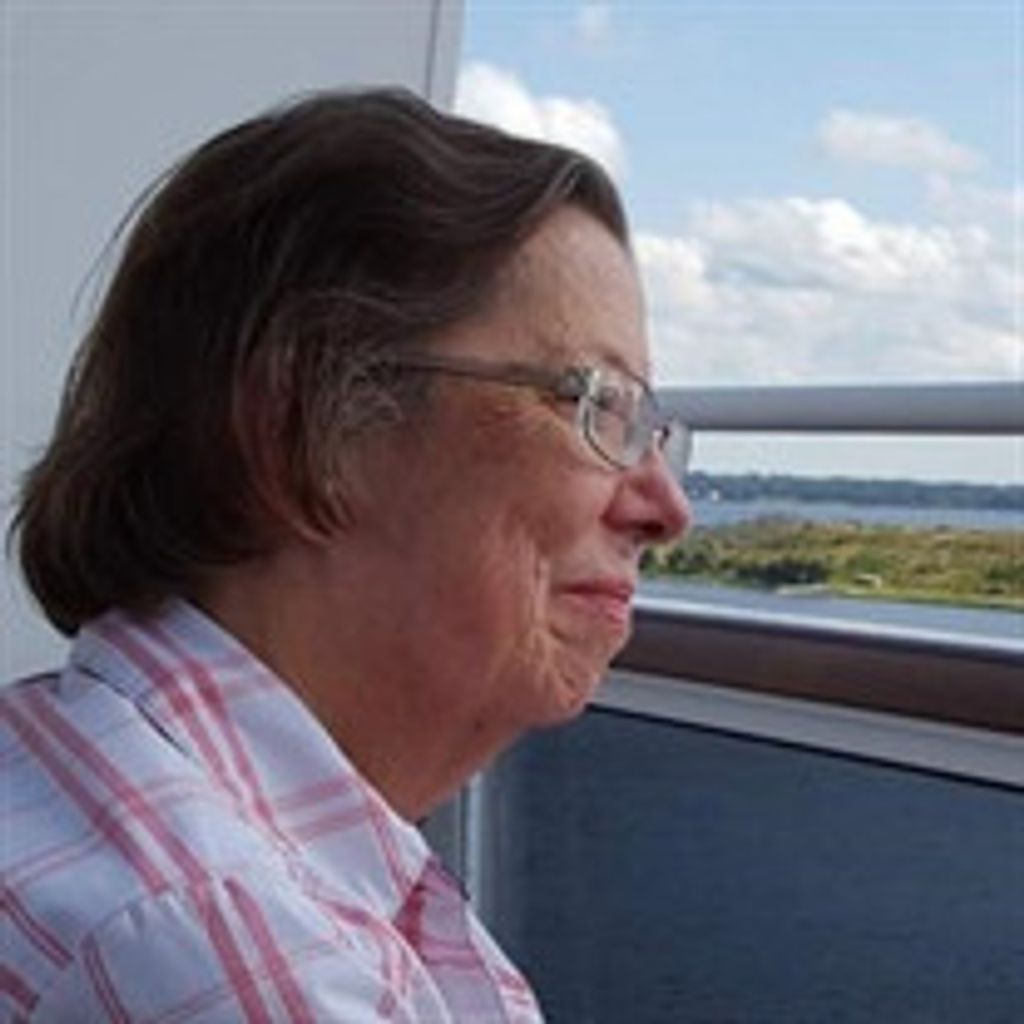 Arlene Rich