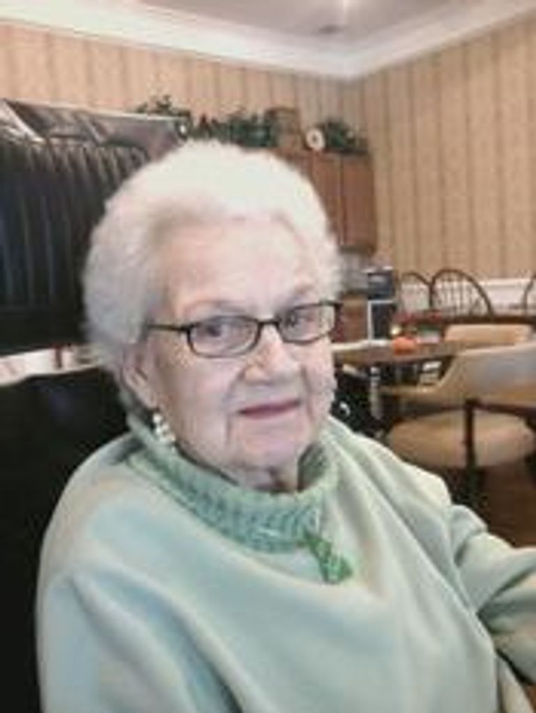 Carolyn Jones Graves