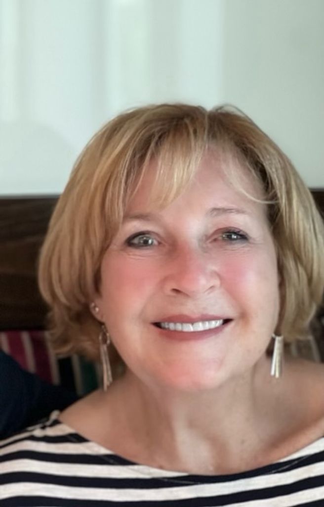 Mrs. Janet "Jan" Mullennix Holcombe Profile Photo