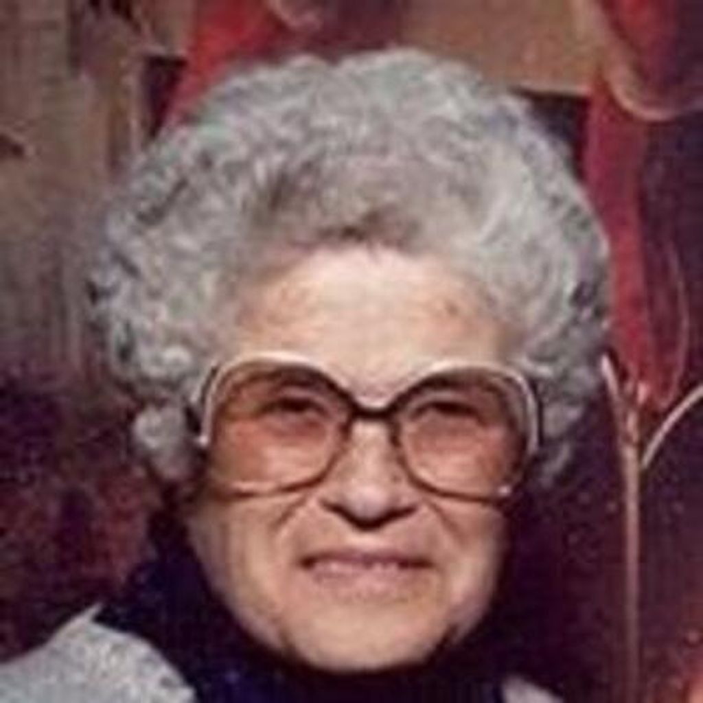 Ergeine M. Luxton