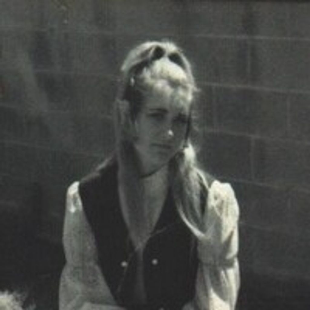 Renee Eyvnne Watson