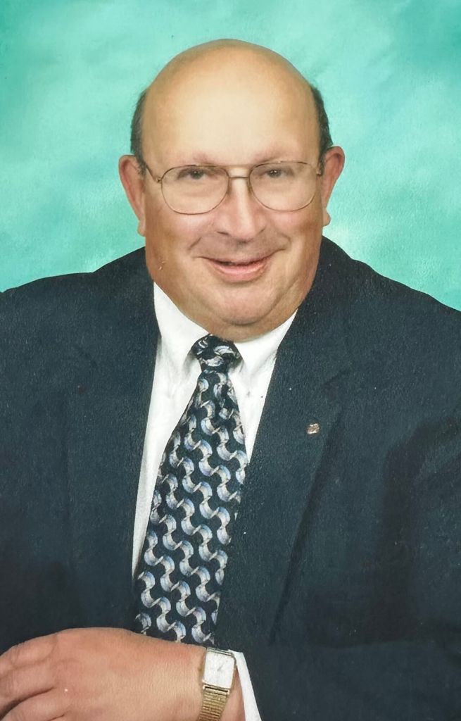 William J. "Bill" Schultz Profile Photo